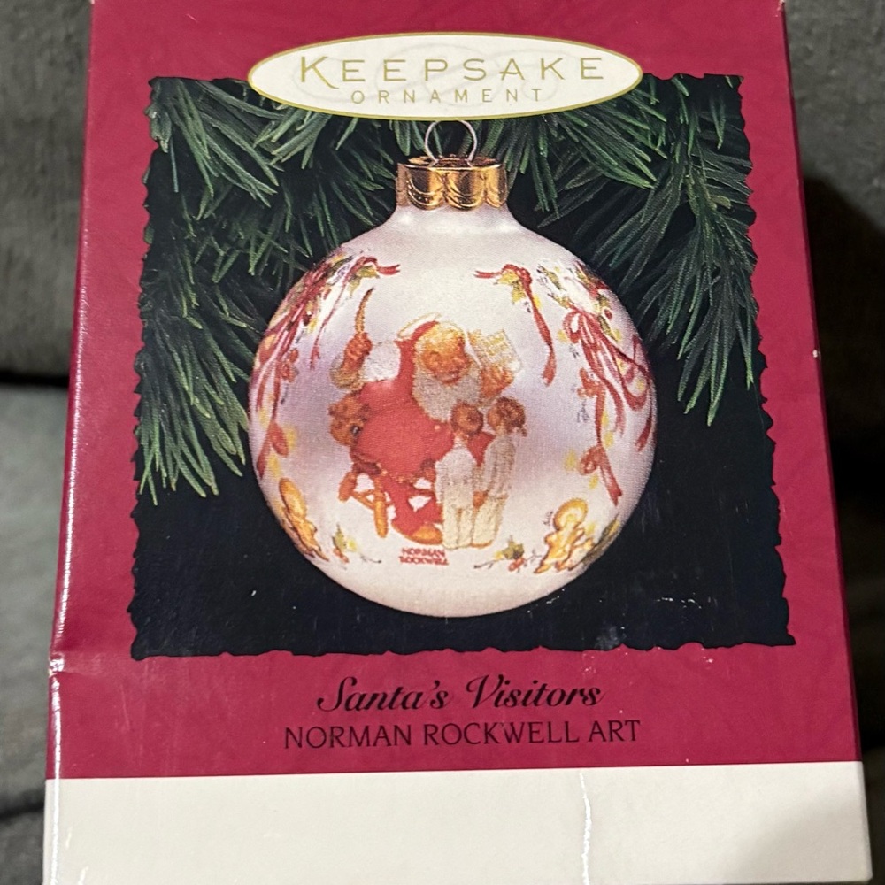 KEEPSAKE the Label Festive Santa Ornament